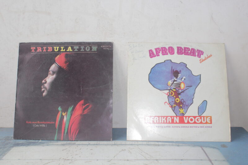 Vinyl 27