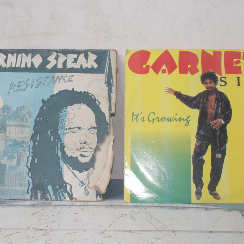 Vinyl R17