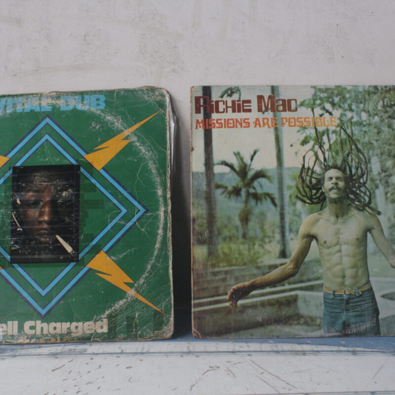 Vinyl R10