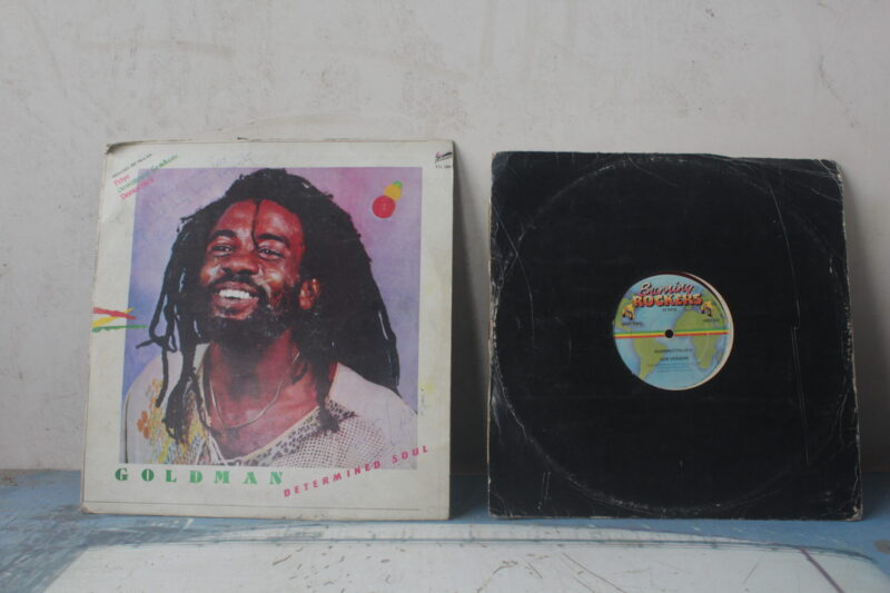 Vinyl R4